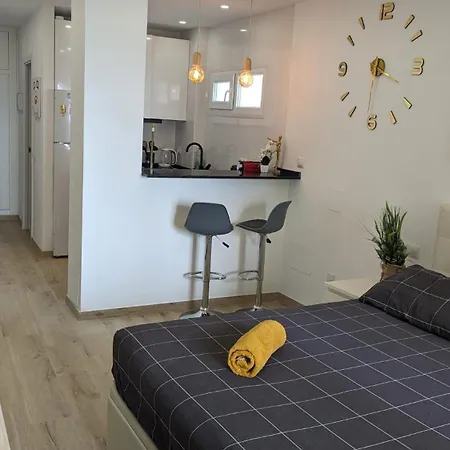 Comfortable In With Sea Views